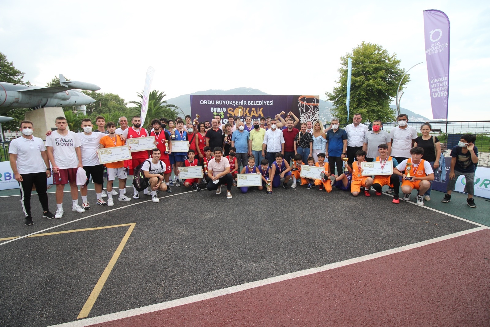 SOKAK BASKETBOL TURNUVASI NEFES KESTİ